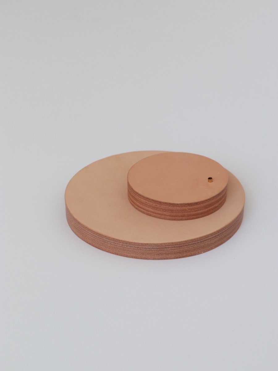 画像9: Nume leather tray/incense stand (MEDIUM) (9)