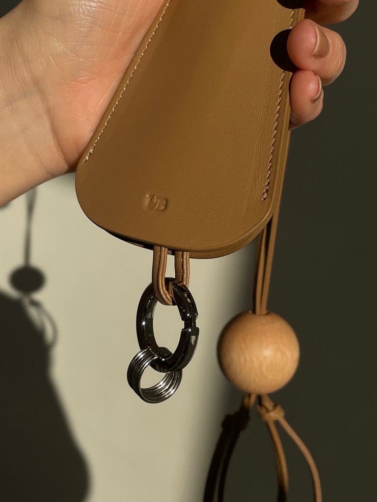 URBANBOBBY  wood leather key necklace