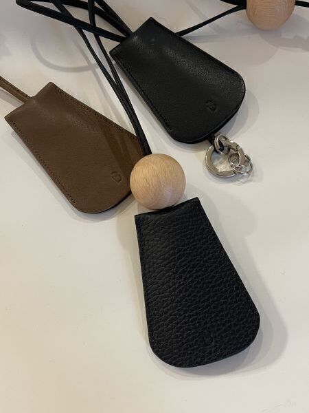 画像1: wood leather key necklace (1)